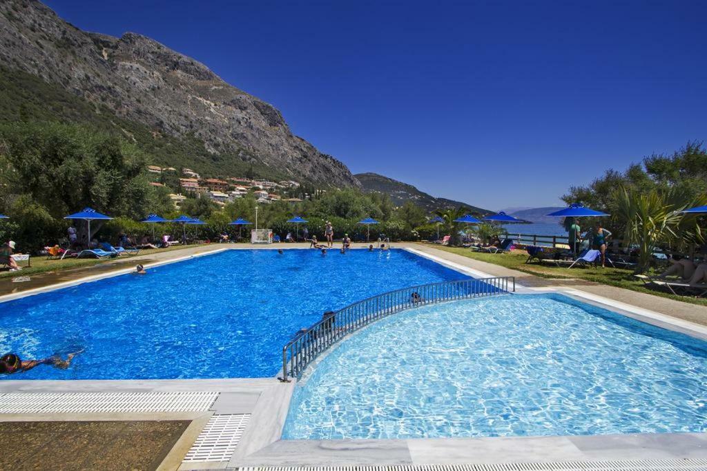 Villa Barbati Pietre Di Mare Exterior foto